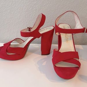 Anne Klein Red Pump heels